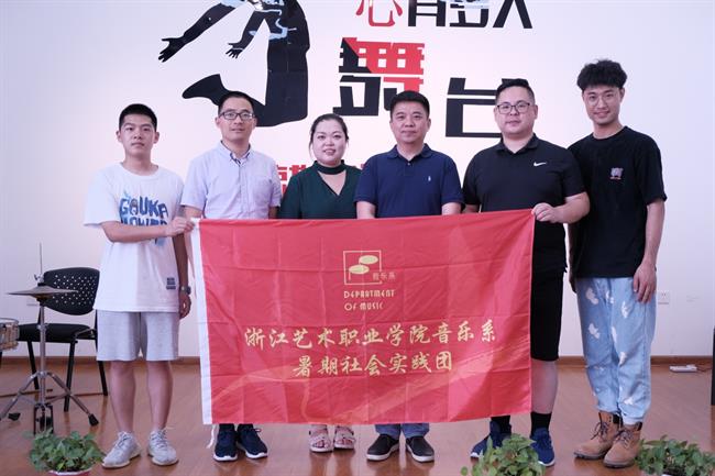 215ccc3a80fa6cb9c0cfa6af3c4e791.jpg